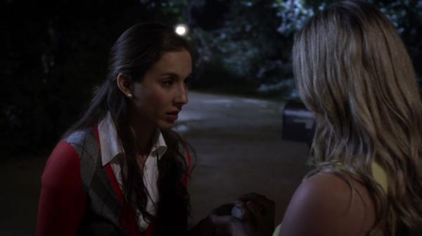 PLL_S04E24_720p_JACK_Up_DownloadSeriesHere_1681.jpg