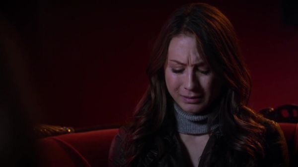 PLL_S04E24_720p_JACK_Up_DownloadSeriesHere_1773.jpg