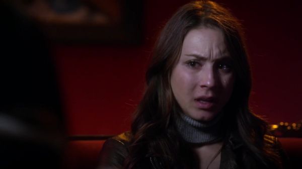 PLL_S04E24_720p_JACK_Up_DownloadSeriesHere_1781.jpg