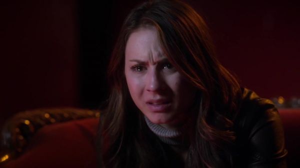 PLL_S04E24_720p_JACK_Up_DownloadSeriesHere_1898.jpg