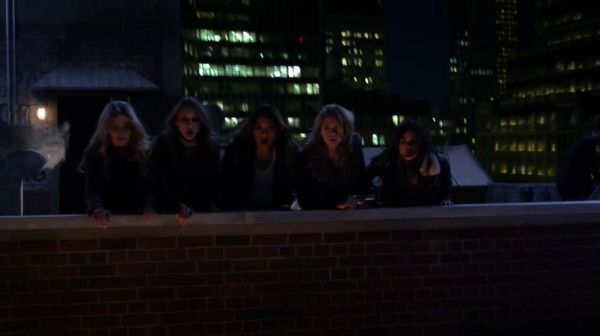 PLL_S04E24_720p_JACK_Up_DownloadSeriesHere_2459.jpg