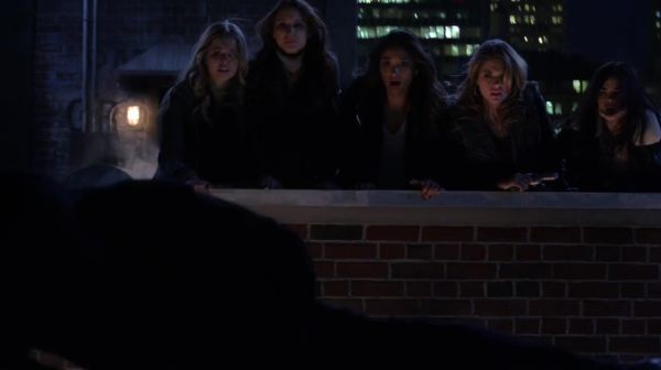 PLL_S04E24_720p_JACK_Up_DownloadSeriesHere_2464.jpg