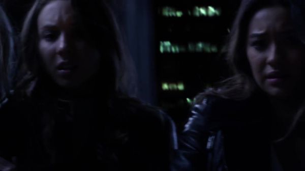 PLL_S04E24_720p_JACK_Up_DownloadSeriesHere_2476.jpg