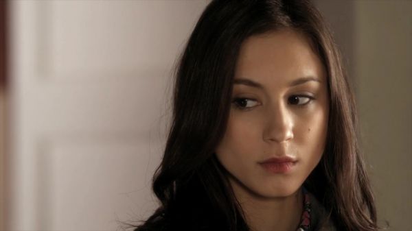Pretty_Little_Liars_S02x01_720p_Bluray_Dual_PauloADM_0994.jpg