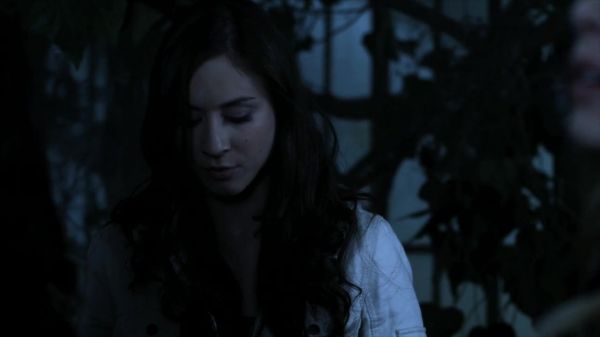 Pretty_Little_Liars_S02x02_720p_Bluray_Dual_PauloADM_0100.jpg