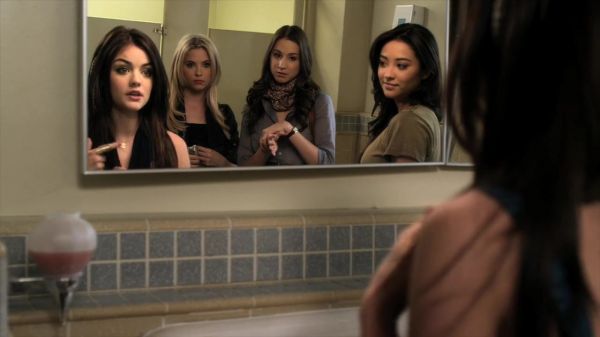 Pretty_Little_Liars_S02x03_720p_Bluray_Dual_PauloADM_0445.jpg