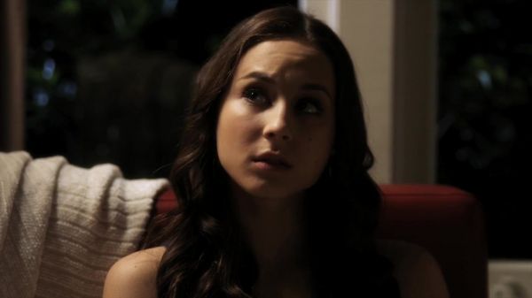 Pretty_Little_Liars_S02x05_720p_Bluray_Dual_PauloADM_0706.jpg