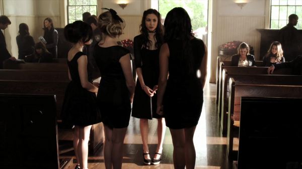 Pretty_Little_Liars_S02x05_720p_Bluray_Dual_PauloADM_1434.jpg