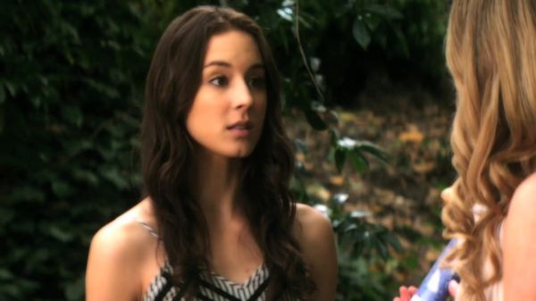 Pretty_Little_Liars_S02x07_720p_Bluray_Dual_PauloADM_1310.jpg