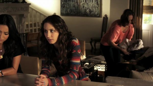 Pretty_Little_Liars_S02x09_720p_Bluray_Dual_PauloADM_1772.jpg