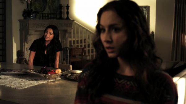 Pretty_Little_Liars_S02x09_720p_Bluray_Dual_PauloADM_1814.jpg