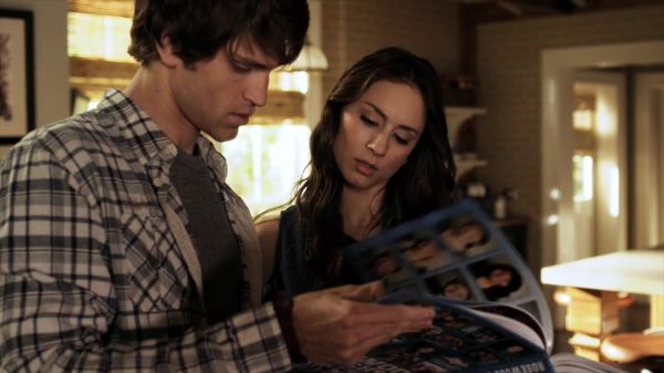 Pretty_Little_Liars_S02x10_720p_Bluray_Dual_PauloADM_0721.jpg
