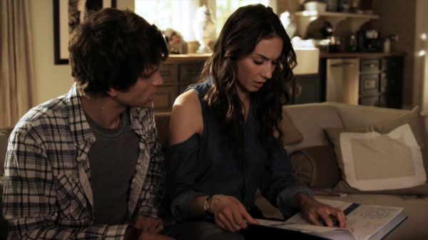 Pretty_Little_Liars_S02x10_720p_Bluray_Dual_PauloADM_0752.jpg