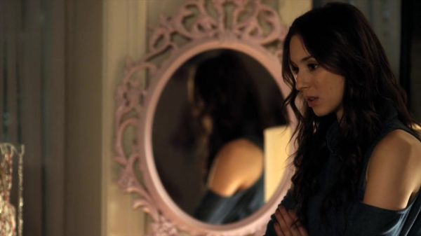 Pretty_Little_Liars_S02x10_720p_Bluray_Dual_PauloADM_2441.jpg