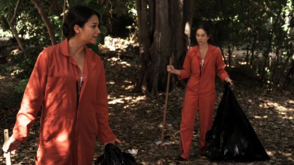 Pretty_Little_Liars_S02x14_720p_Bluray_Dual_PauloADM_0143.jpg