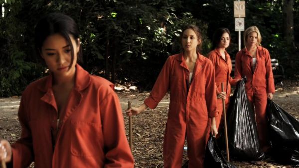 Pretty_Little_Liars_S02x14_720p_Bluray_Dual_PauloADM_0180.jpg