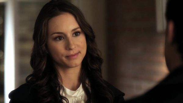 Pretty_Little_Liars_S02x14_720p_Bluray_Dual_PauloADM_0525.jpg
