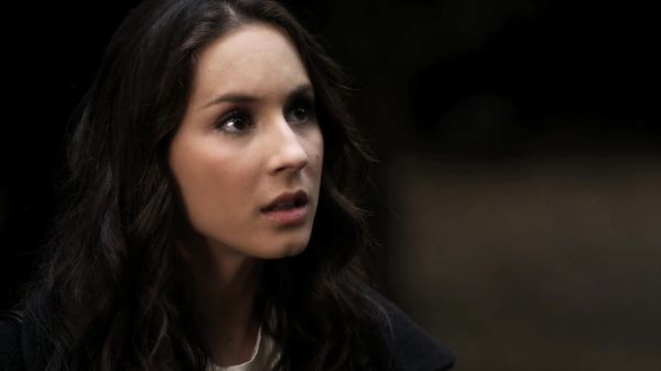 Pretty_Little_Liars_S02x14_720p_Bluray_Dual_PauloADM_1013.jpg