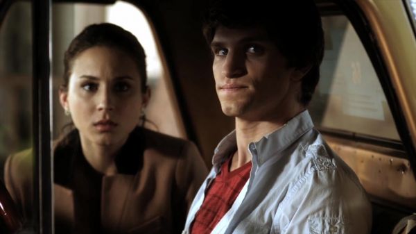 Pretty_Little_Liars_S02x15_720p_Bluray_Dual_PauloADM_0608.jpg