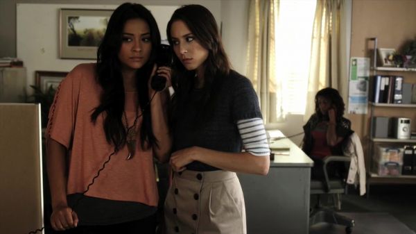 Pretty_Little_Liars_S02x15_720p_Bluray_Dual_PauloADM_1510.jpg