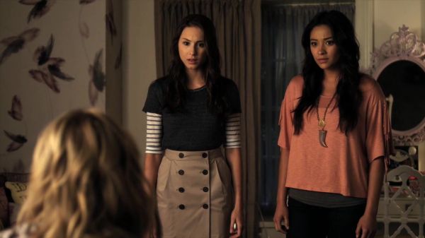 Pretty_Little_Liars_S02x15_720p_Bluray_Dual_PauloADM_1548.jpg