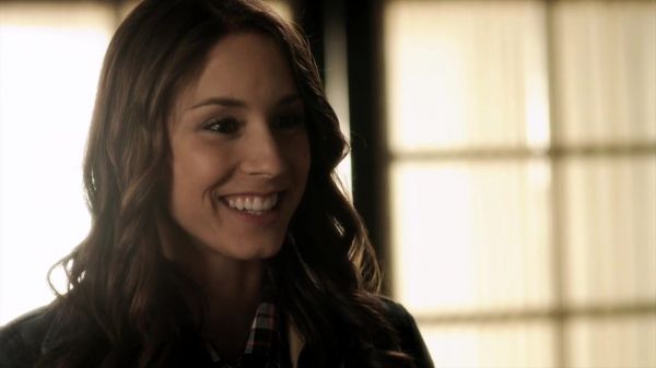 Pretty_Little_Liars_S02x16_720p_Bluray_Dual_PauloADM_1166.jpg