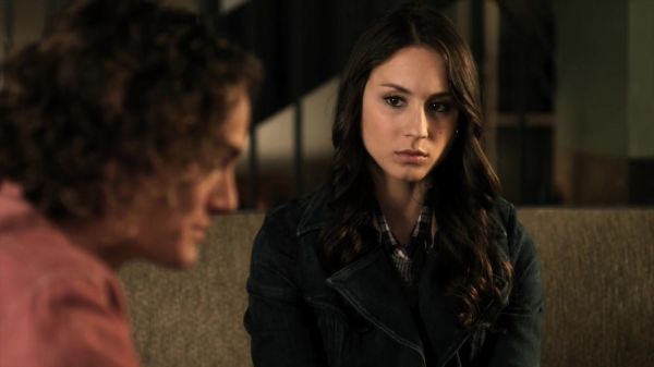 Pretty_Little_Liars_S02x16_720p_Bluray_Dual_PauloADM_1354.jpg