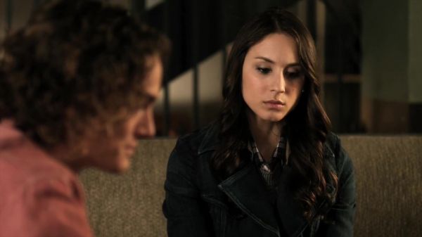 Pretty_Little_Liars_S02x16_720p_Bluray_Dual_PauloADM_1355.jpg