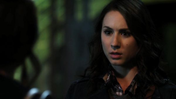 Pretty_Little_Liars_S02x16_720p_Bluray_Dual_PauloADM_1811.jpg