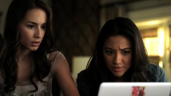 Pretty_Little_Liars_S02x17_720p_Bluray_Dual_PauloADM_0129.jpg