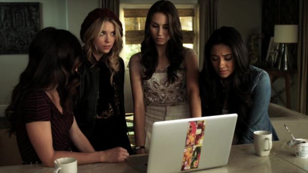 Pretty_Little_Liars_S02x17_720p_Bluray_Dual_PauloADM_0189.jpg