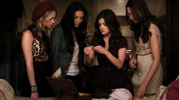 Pretty_Little_Liars_S02x17_720p_Bluray_Dual_PauloADM_0595.jpg