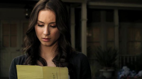 Pretty_Little_Liars_S02x17_720p_Bluray_Dual_PauloADM_2509.jpg