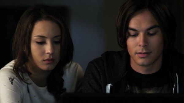 Pretty_Little_Liars_S02x18_720p_Bluray_Dual_PauloADM_0099.jpg
