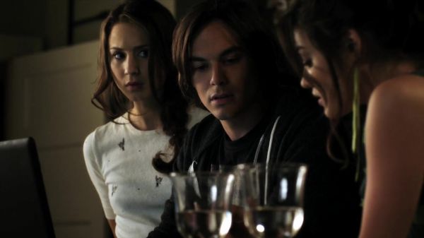 Pretty_Little_Liars_S02x18_720p_Bluray_Dual_PauloADM_0125.jpg