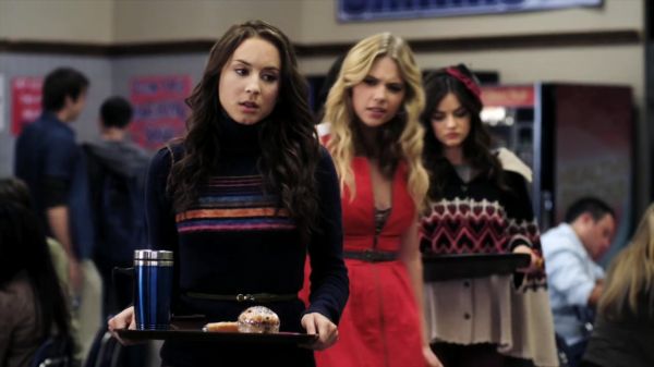 Pretty_Little_Liars_S02x18_720p_Bluray_Dual_PauloADM_0619.jpg