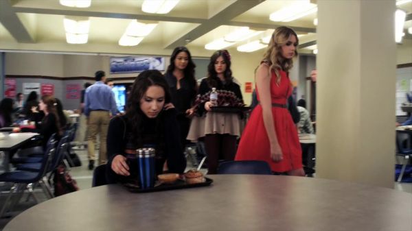 Pretty_Little_Liars_S02x18_720p_Bluray_Dual_PauloADM_0630.jpg