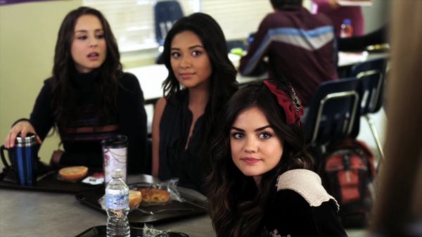 Pretty_Little_Liars_S02x18_720p_Bluray_Dual_PauloADM_0660.jpg