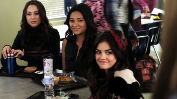 Pretty_Little_Liars_S02x18_720p_Bluray_Dual_PauloADM_0700.jpg
