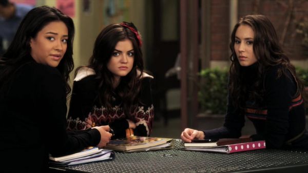Pretty_Little_Liars_S02x18_720p_Bluray_Dual_PauloADM_0762.jpg