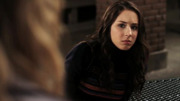 Pretty_Little_Liars_S02x18_720p_Bluray_Dual_PauloADM_0814.jpg