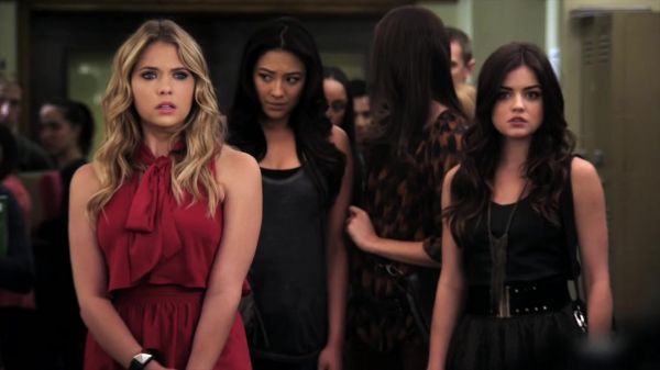 Pretty_Little_Liars_S02x18_720p_Bluray_Dual_PauloADM_2592.jpg