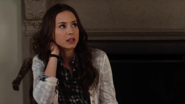 Pretty_Little_Liars_S02x19_720p_Bluray_Dual_PauloADM_0120.jpg