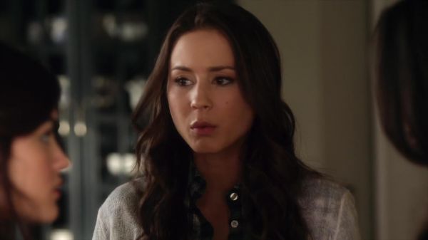 Pretty_Little_Liars_S02x19_720p_Bluray_Dual_PauloADM_0136.jpg
