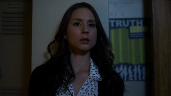 Pretty_Little_Liars_S02x19_720p_Bluray_Dual_PauloADM_1746.jpg