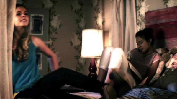Pretty_Little_Liars_S02x19_720p_Bluray_Dual_PauloADM_1795.jpg