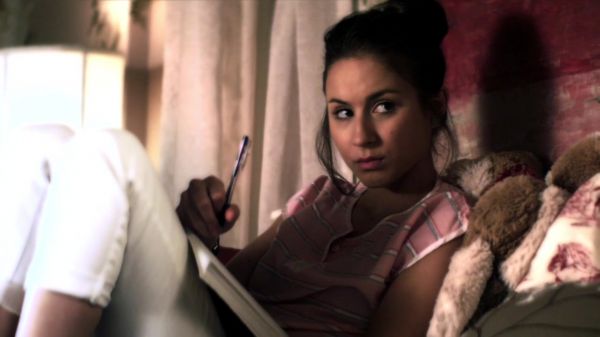 Pretty_Little_Liars_S02x19_720p_Bluray_Dual_PauloADM_1813.jpg