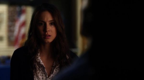 Pretty_Little_Liars_S02x19_720p_Bluray_Dual_PauloADM_2155.jpg
