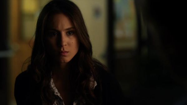 Pretty_Little_Liars_S02x19_720p_Bluray_Dual_PauloADM_2166.jpg