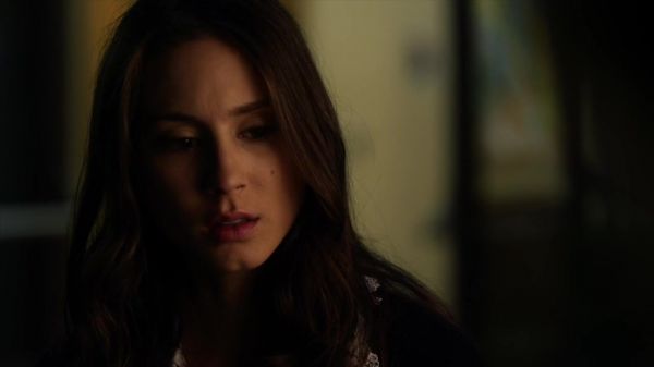 Pretty_Little_Liars_S02x19_720p_Bluray_Dual_PauloADM_2193.jpg